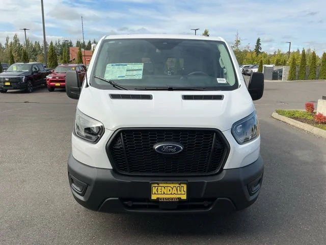 New 2025 Oxford White Ford Base image 2