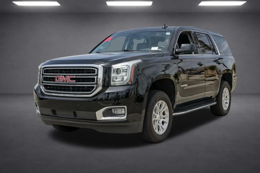 Used 2020 Black GMC SLT image 8