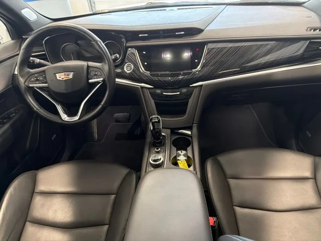 Used 2024 Silver Cadillac Premium Luxury image 20