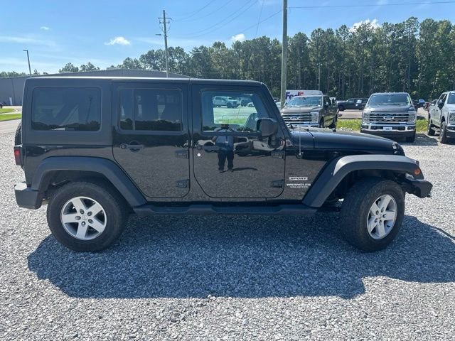 Used 2017 Black Clearcoat Jeep Unlimited Sport image 3