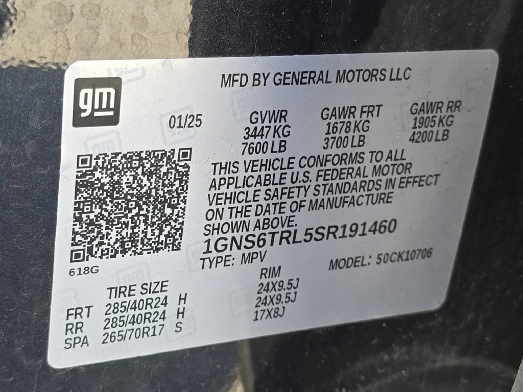 Used 2025 Dark Ash Metallic Chevrolet High Country image 35