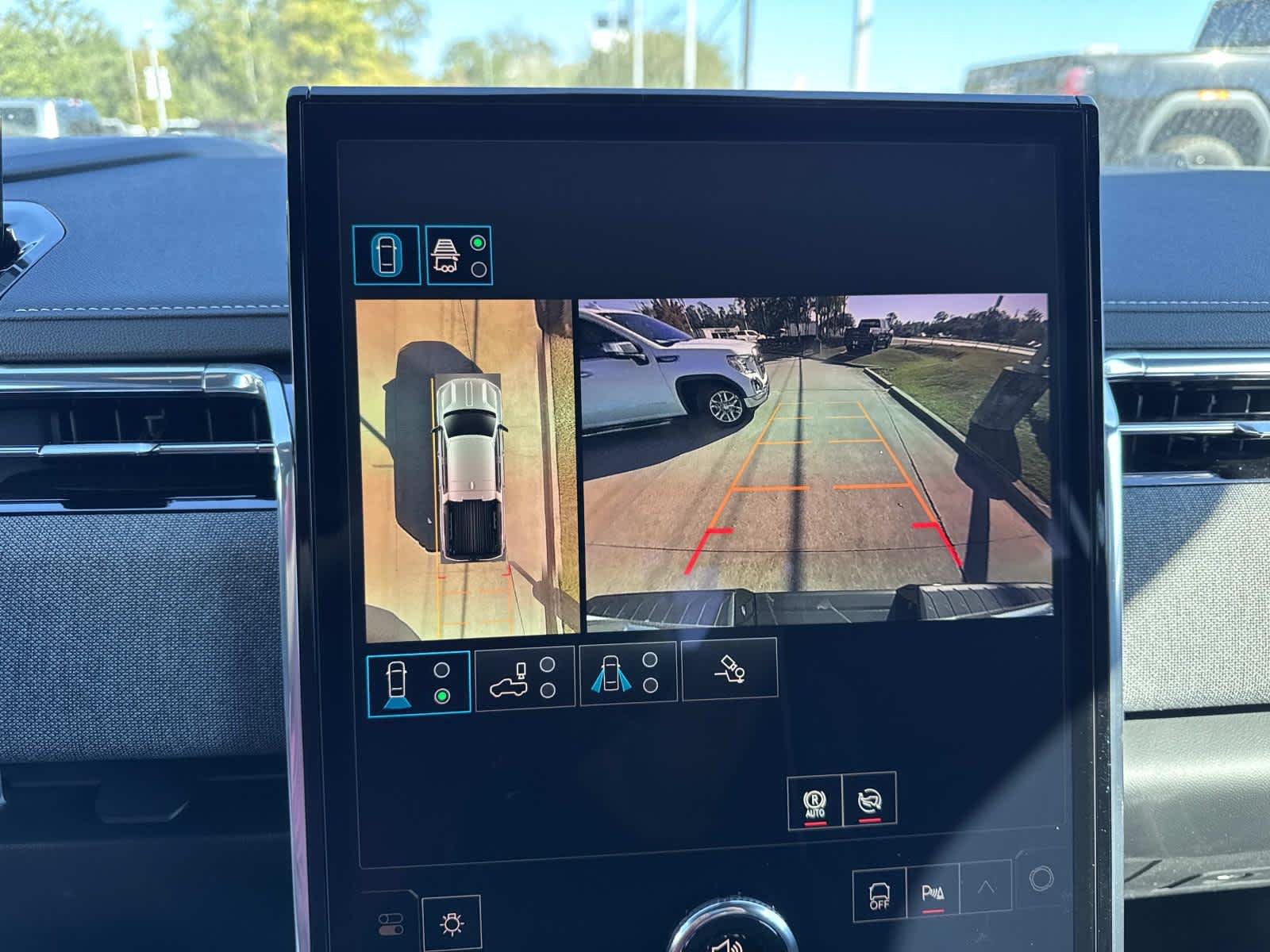 2026 GMC Sierra EV Elevation - Photo 17