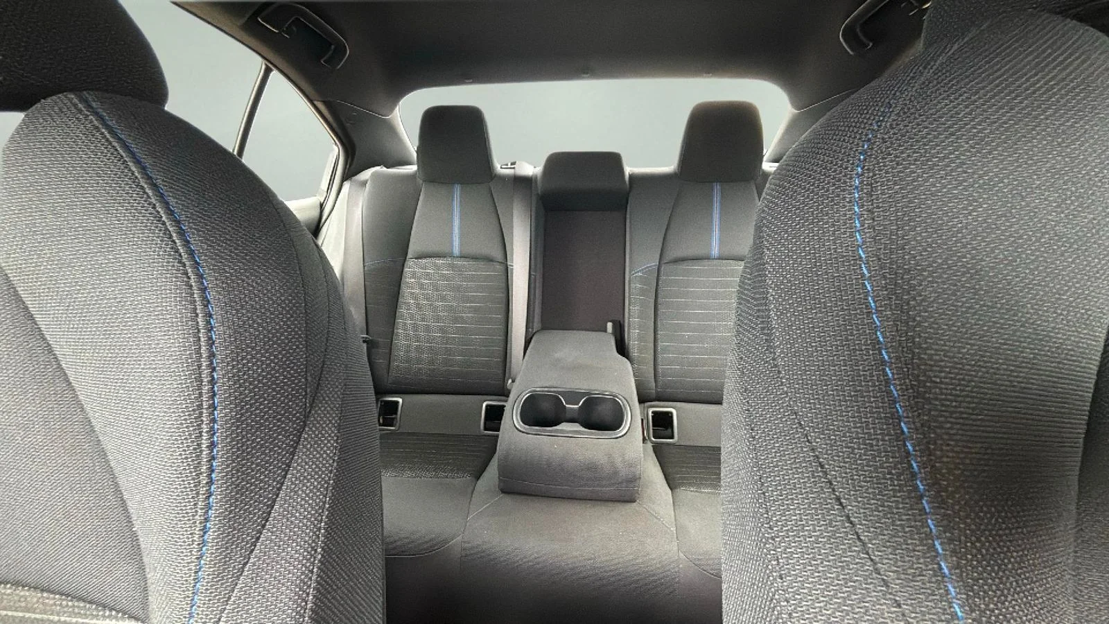 2022 Toyota Corolla SE - Photo 12