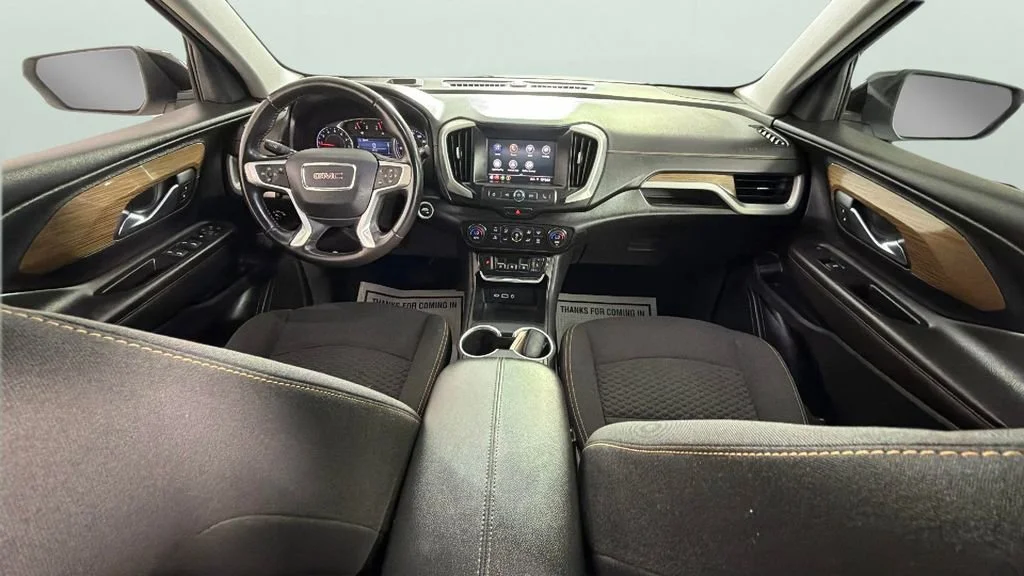 Used 2021 SUMMIT WHITE GMC SLE image 31