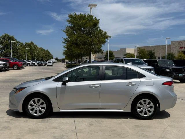 Certified Used 2025 CLASSIC SILVER METALLIC Toyota LE image 9