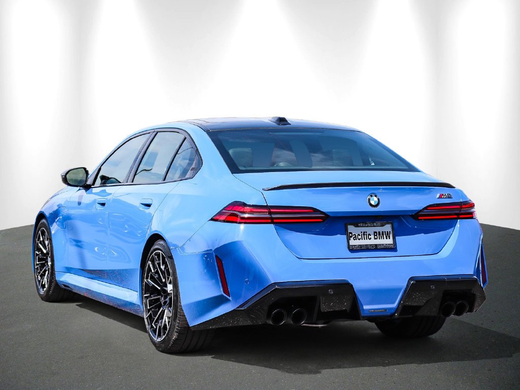 Used 2025 Santorini Blue BMW Base image 4