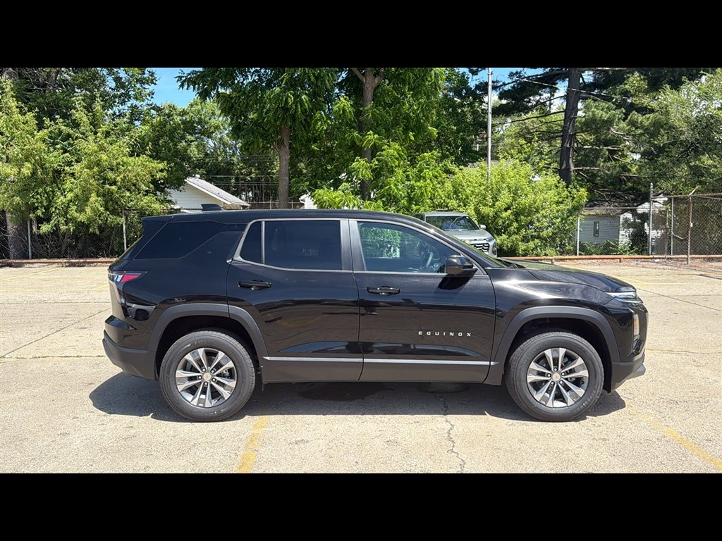 2026 Chevrolet Equinox LT - Photo 6