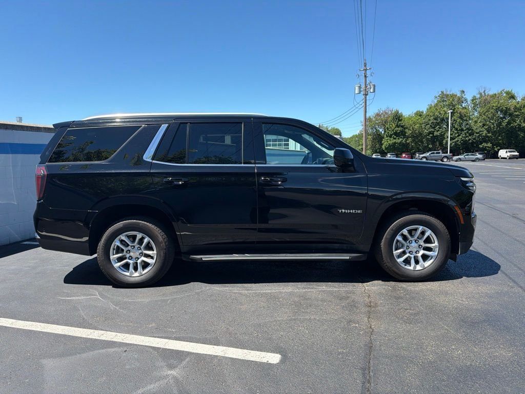 Used 2025 Black Chevrolet LT image 6