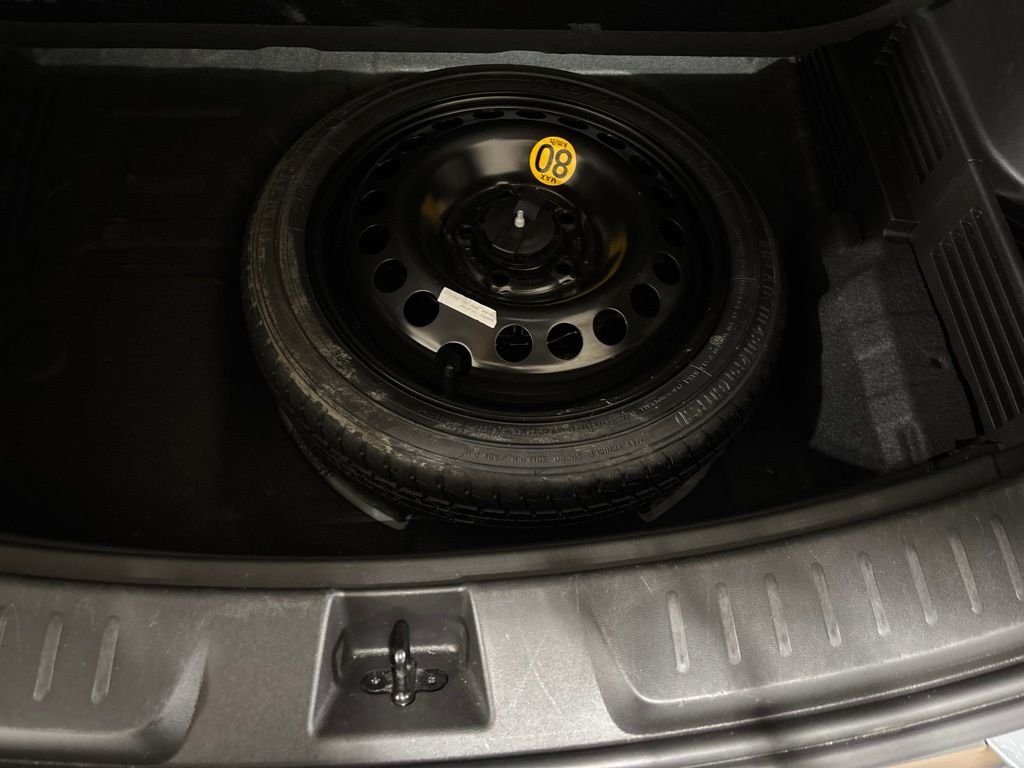 Used 2021 Gray Chevrolet LS image 29