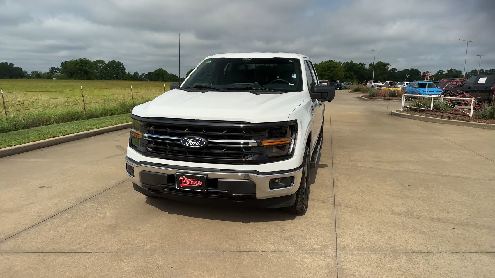 Used 2024 Oxford White Ford XLT image 3