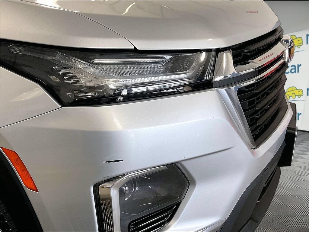 Used 2022 Silver Chevrolet LS image 32