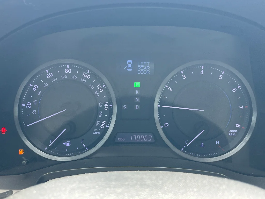 Used 2012 Obsidian Lexus Base image 3