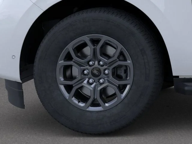 New 2026 Oxford White Ford Active image 19