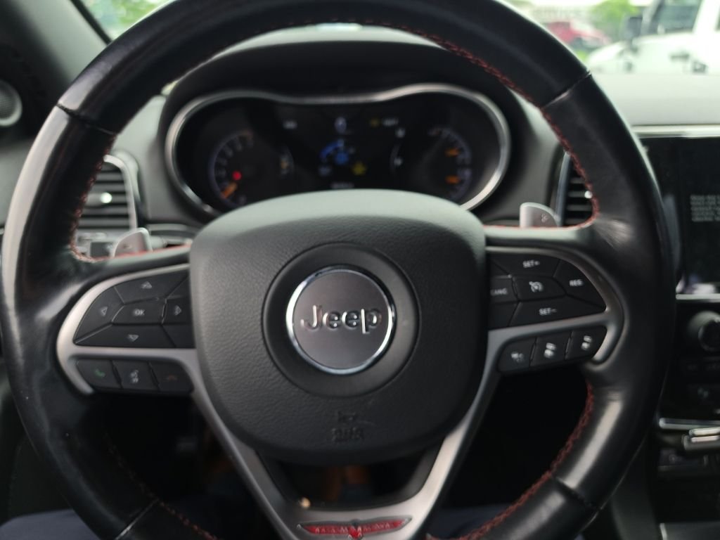 Used 2021 Bright White Clearcoat Jeep Trailhawk image 7