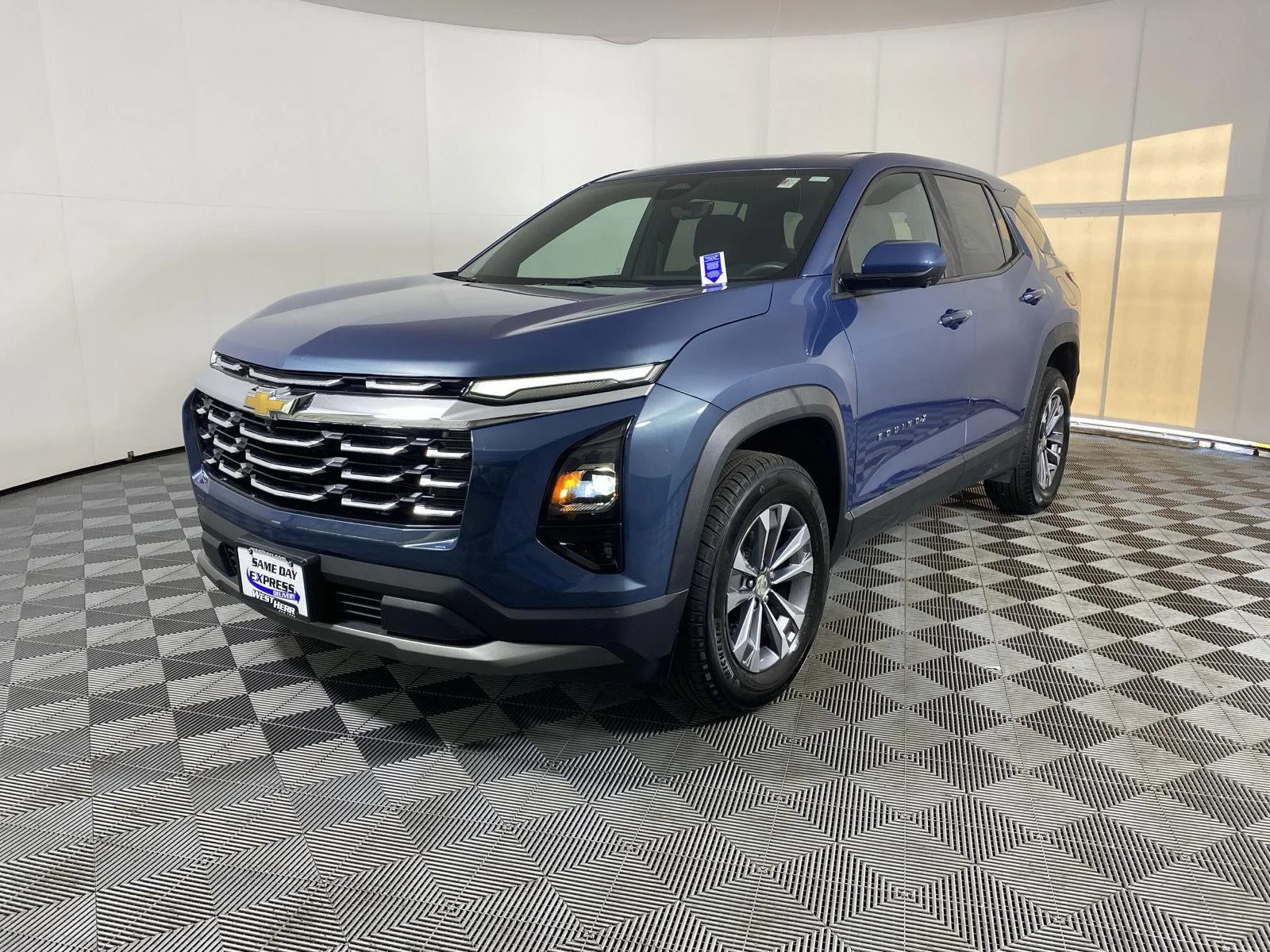 Used 2025 Lakeshore Blue Metallic Chevrolet AWD LT image 3