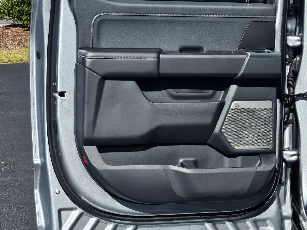 New 2026 Iconic Silver Metallic Ford Lariat® image 34