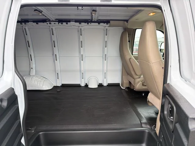 New 2026 White GMC Work Van image 23