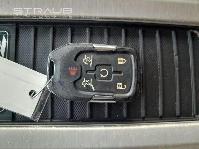 Used 2018  GMC  image 10