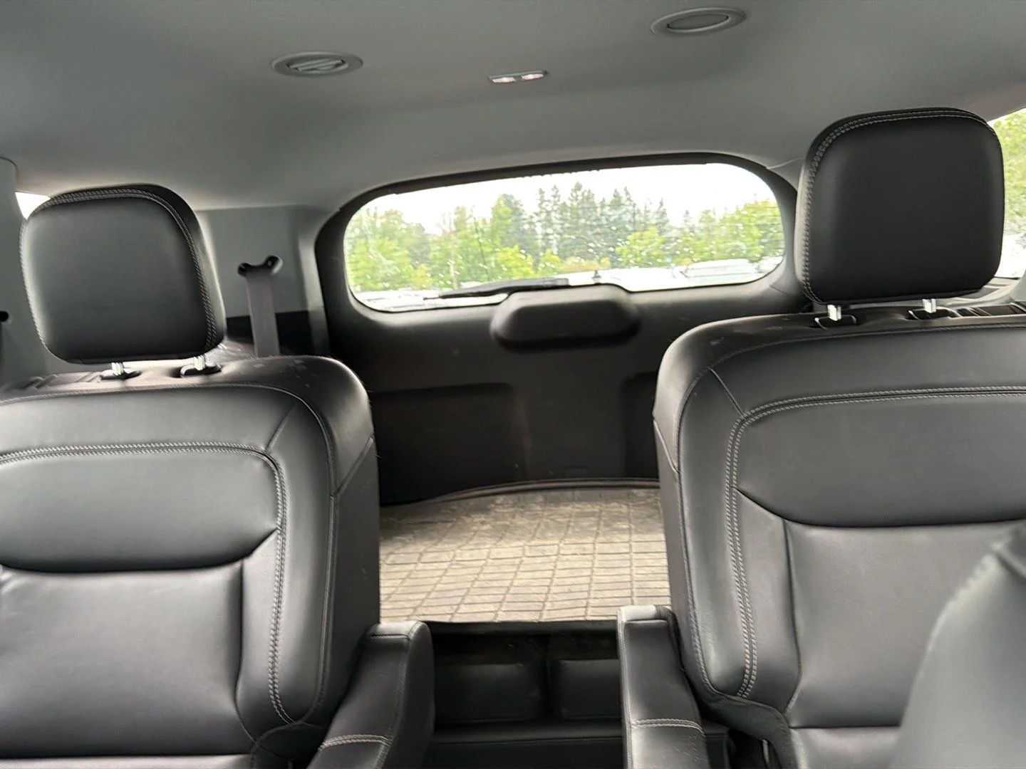 Used 2023 Carbonized Gray Ford XLT image 9
