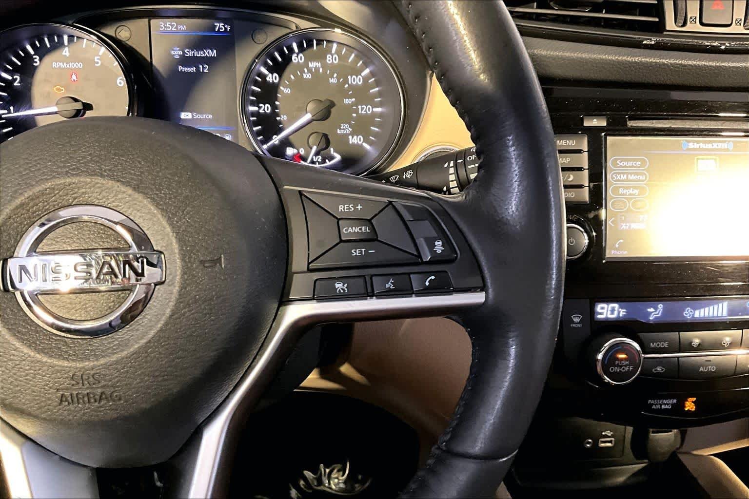 Used 2018 Caspian Blue Nissan SV image 25