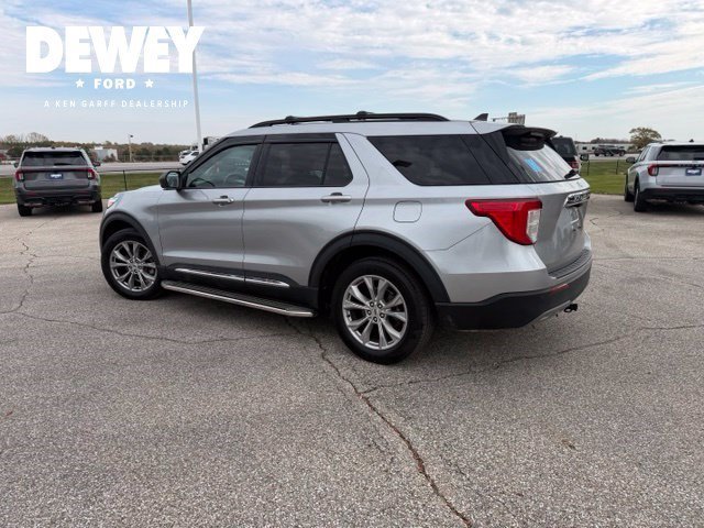 Used 2023 Silver Metallic Ford XLT image 9