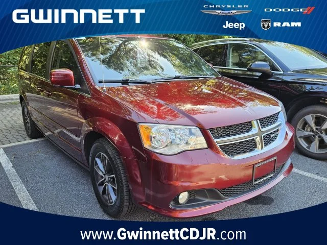 Used 2017 Red Dodge SXT image 1