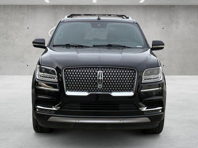 Used 2021 Black Lincoln Reserve image 18
