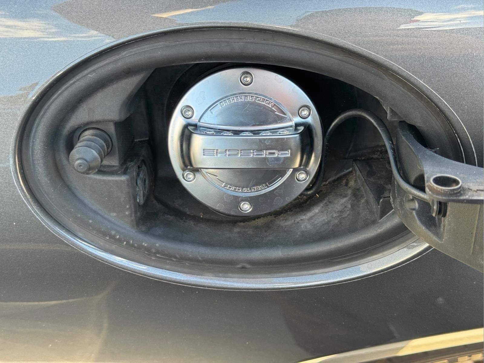 Used 2016 Agate Gray Metallic Porsche S image 20