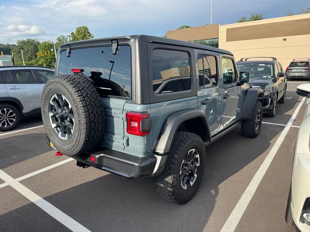 Used 2025 Gray Jeep Rubicon image 12