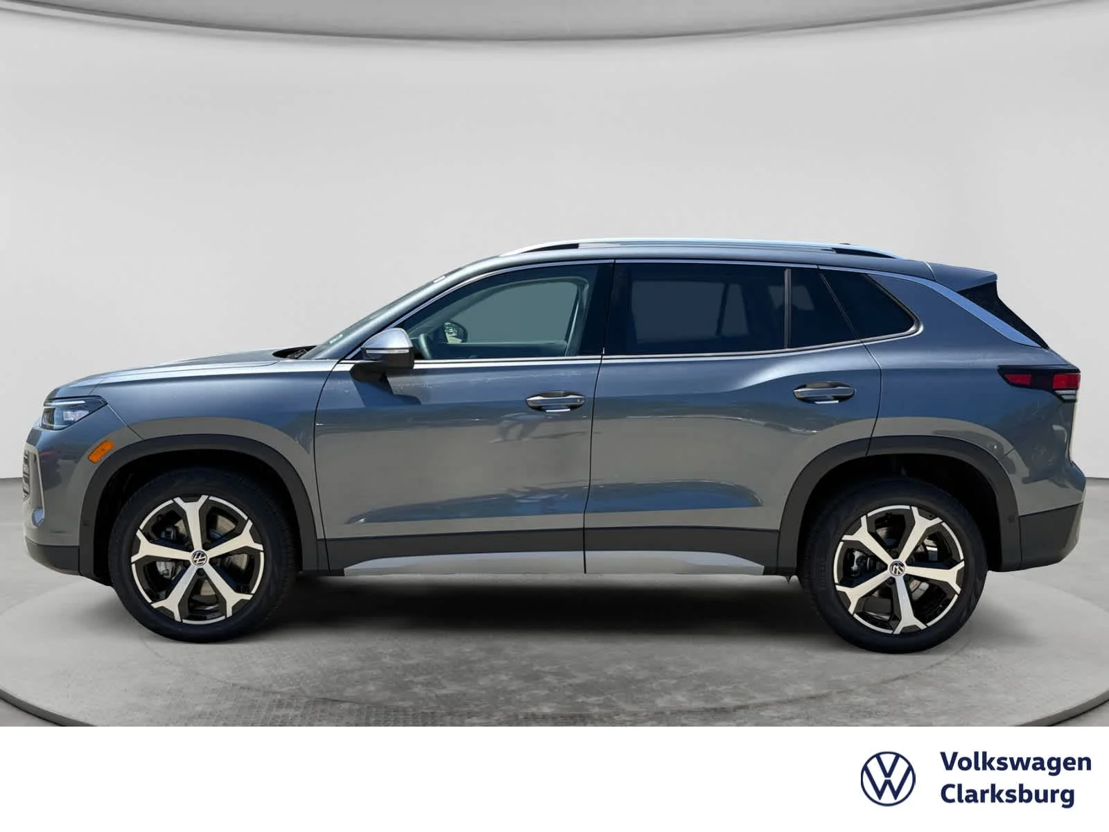New 2026 Platinum Gray Metallic Volkswagen SE image 8