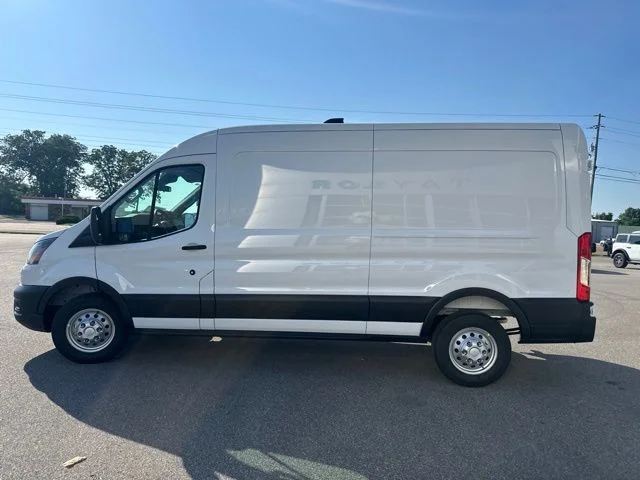 New 2026 Oxford White Ford Cargo Van image 27