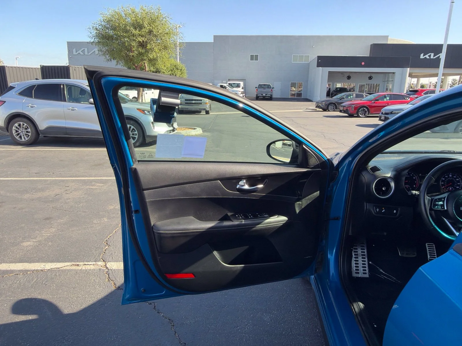 Used 2023 Sporty Blue Kia GT-Line image 16
