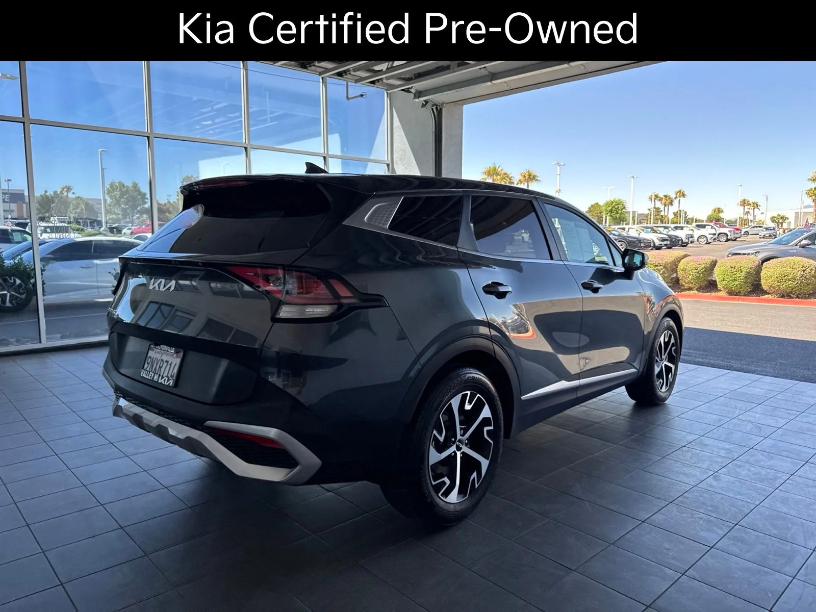 Certified Used 2025 Gravity Gray Kia EX image 7