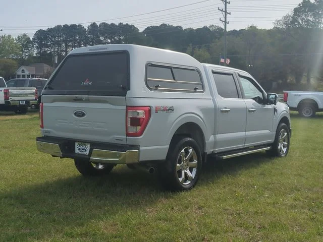 Used 2022 White Ford Lariat image 13