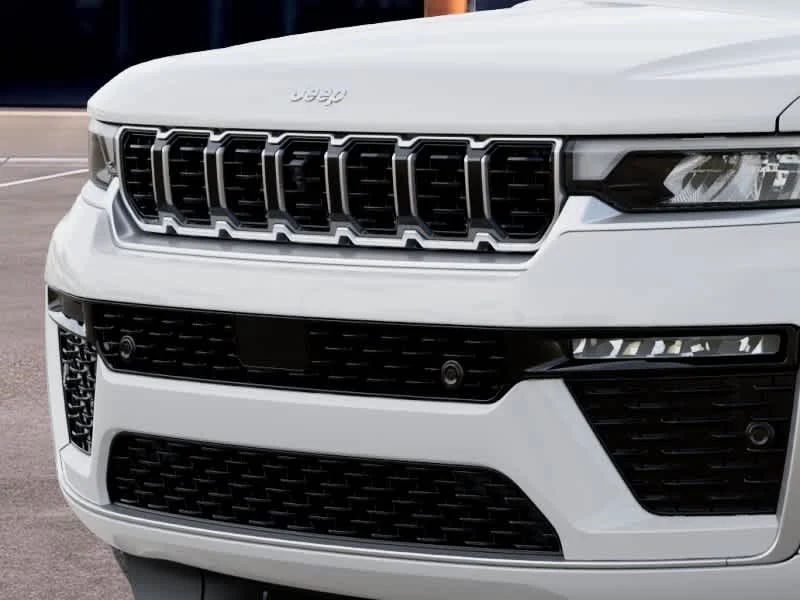 New 2027 Bright White Clearcoat Jeep Summit image 11