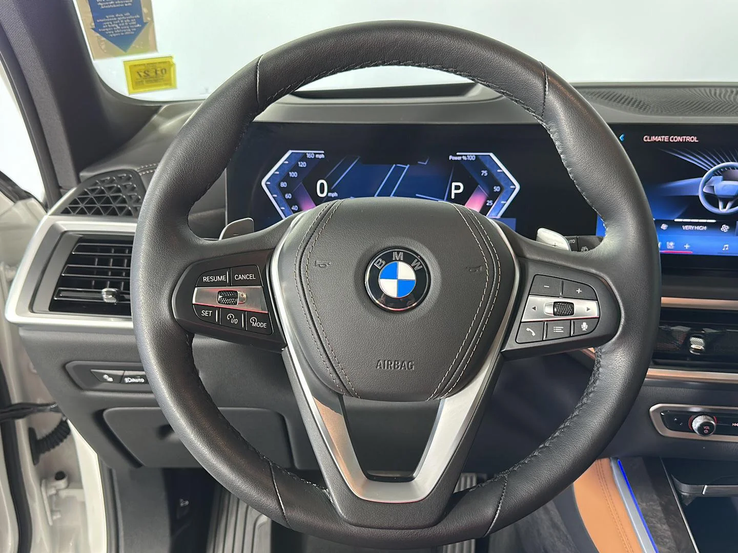 Used 2026 Mineral White Metallic BMW xDrive40i image 13