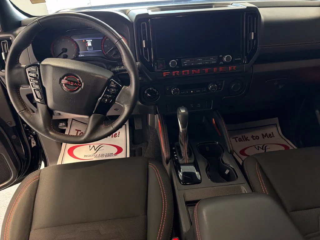 Used 2025 Black Nissan PRO-4X image 14