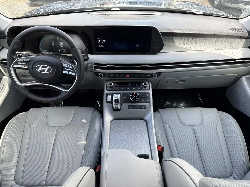 Used 2023 Black Hyundai SEL image 20