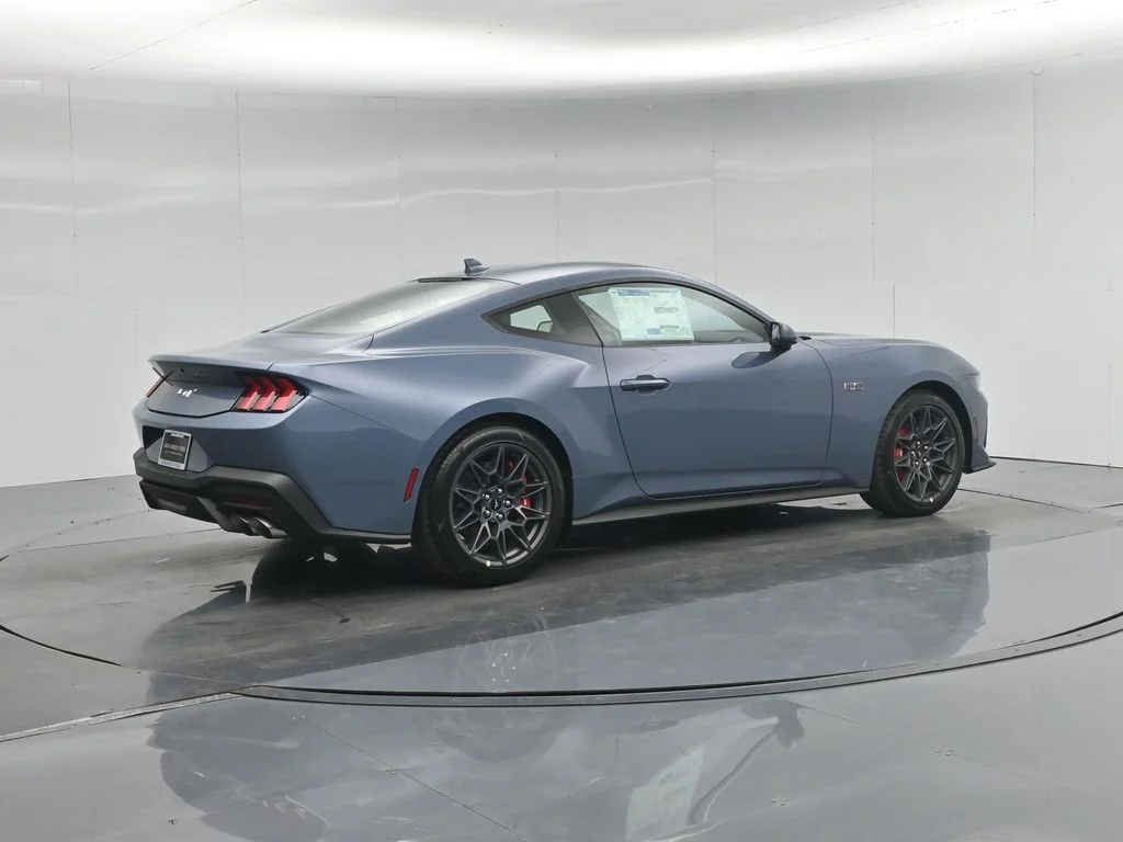 New 2026 Vapor Blue Metallic Ford GT Premium image 23