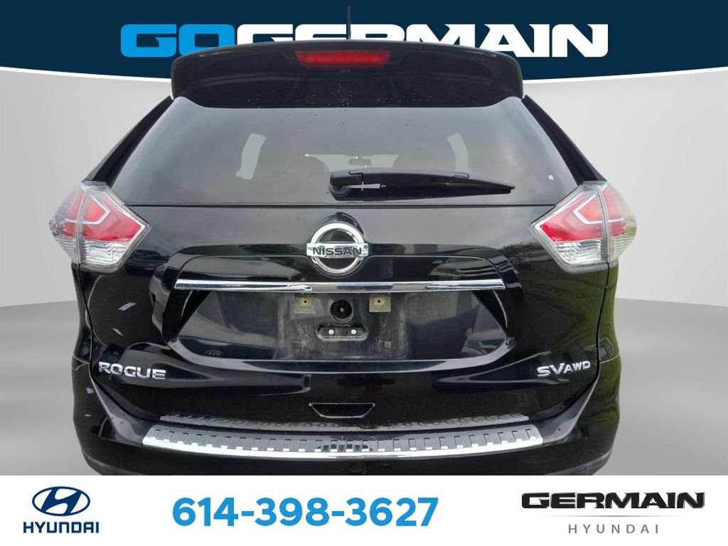 Used 2015 Black Nissan SV image 8