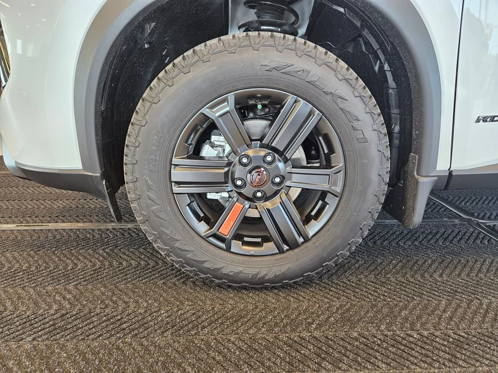 New 2026 Everest White Pearl TriCoat Nissan Rock Creek image 12
