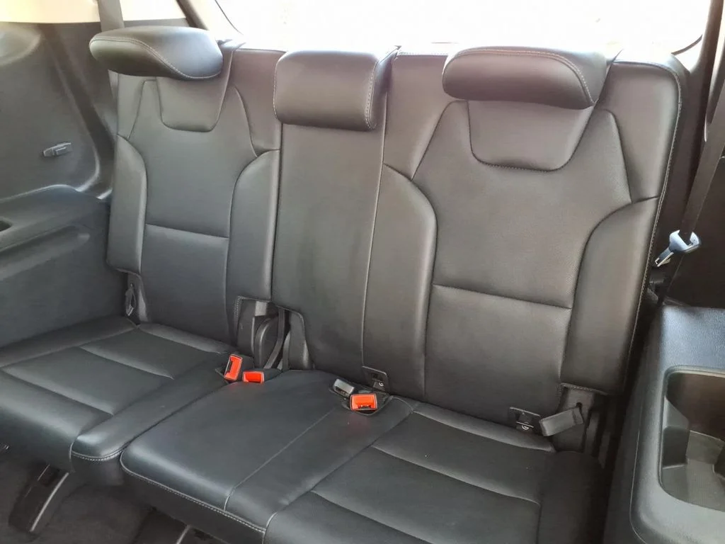 Certified Used 2024 White Kia LX image 11