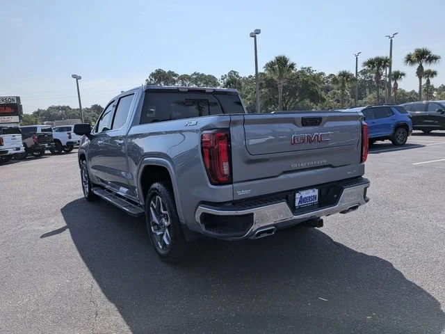 Used 2025 Sterling Metallic GMC SLT image 5