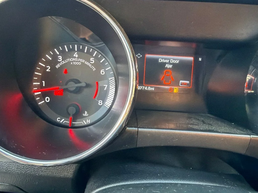 Used 2016 Gray Ford GT image 8