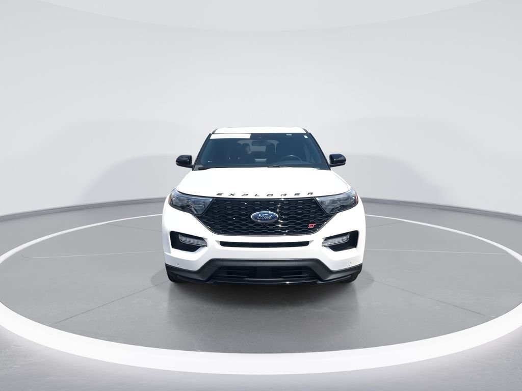 Certified Used 2022 White Ford ST image 3