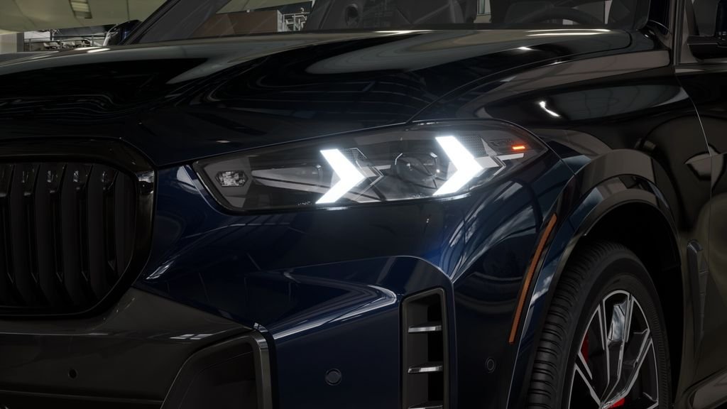 Used 2026 Carbon Black Metallic BMW sDrive40i image 32