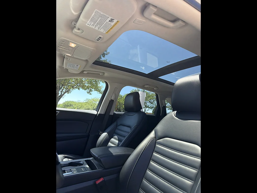Used 2024 Star White Ford SEL image 14