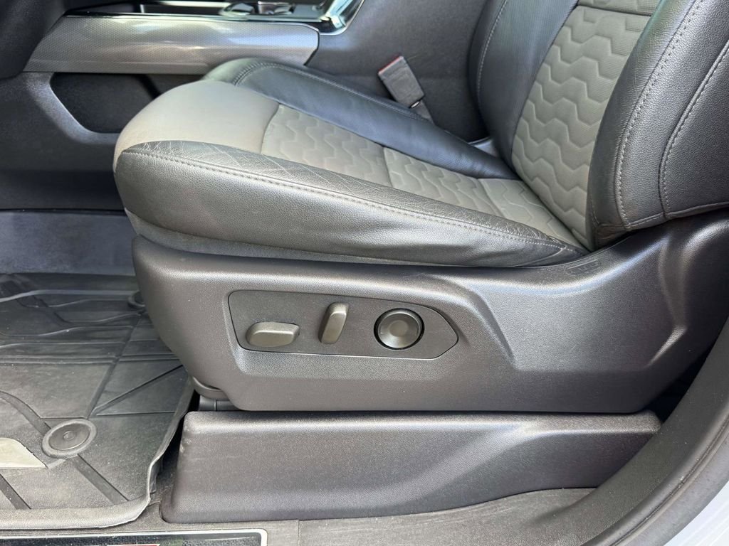 Used 2024 Gray Chevrolet ZR2 image 19