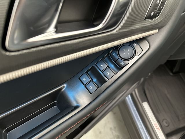 New 2027 Vapor Blue Metallic Ford ST-Line image 17