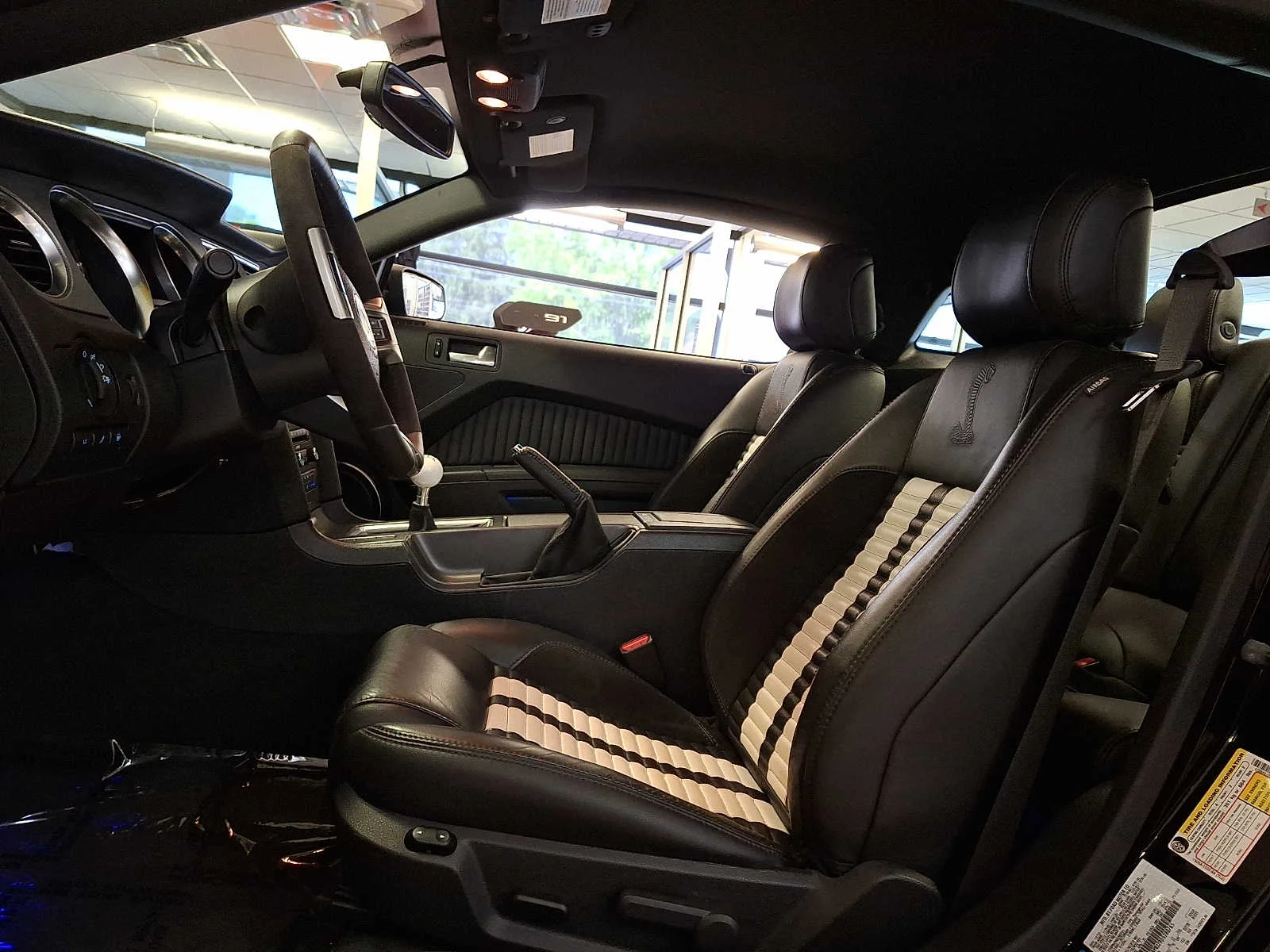 Used 2013 Black Ford Shelby GT500 image 15